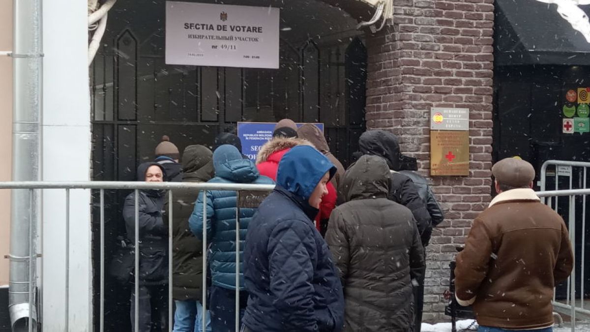 Record sau fraudă? Mii de moldoveni din Rusia s-au înregistrat prealabil pentru prezidențiale. Watchdog: Vom solicita verificarea adreselor IP