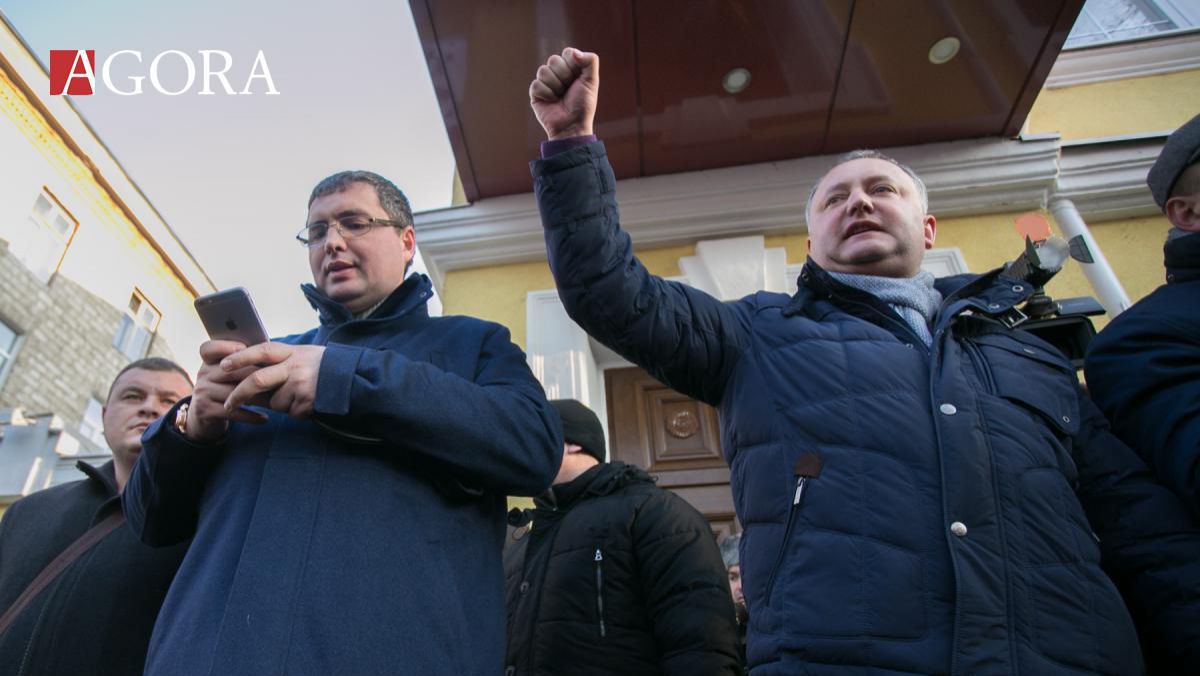 Replica lui Dodon privind „complotul” împotriva lui Usatîi