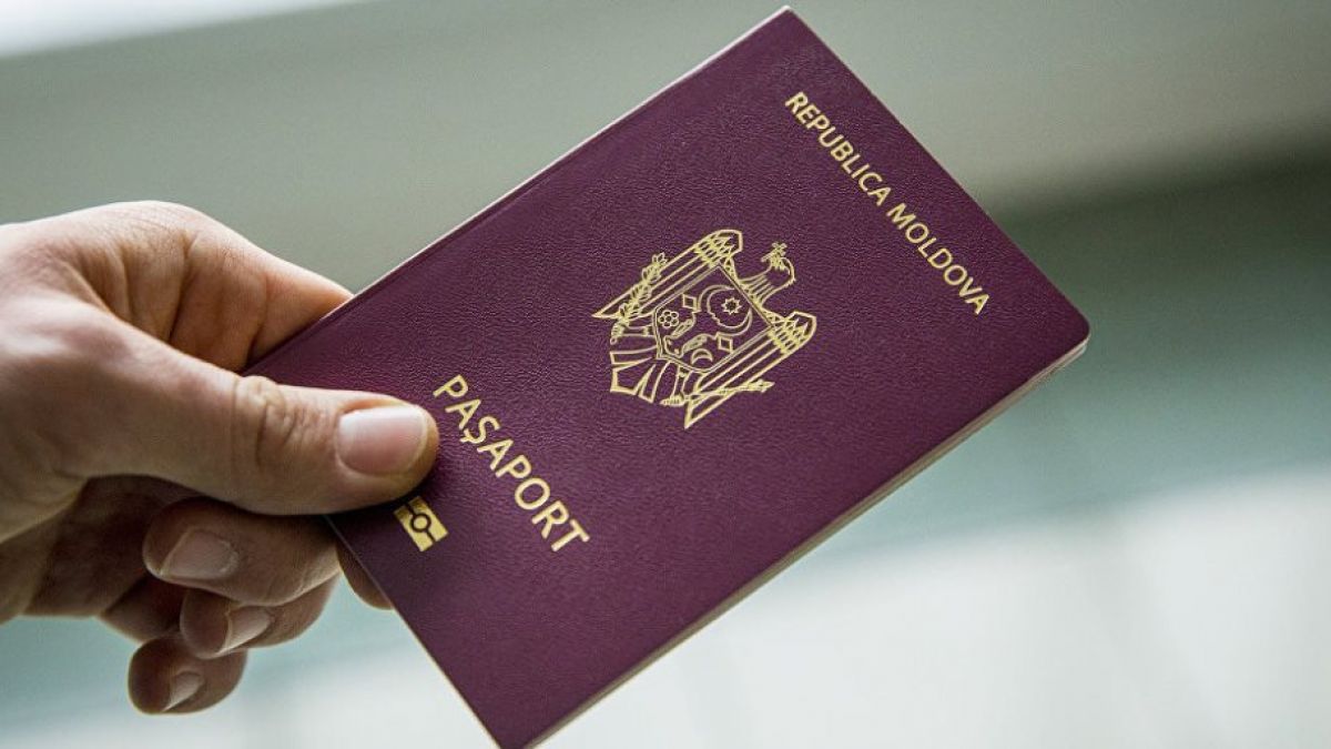 Republica Moldova va elibera pașapoarte din policarbonat. Prețul actelor ar putea să scadă