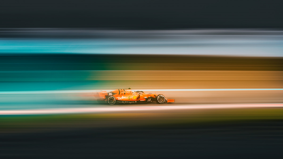 Review-ul sezonului Formula 1 by Alex Gurdila. Sportul a revenit din vacanță și a spulberat speranțele fanilor Ferrari