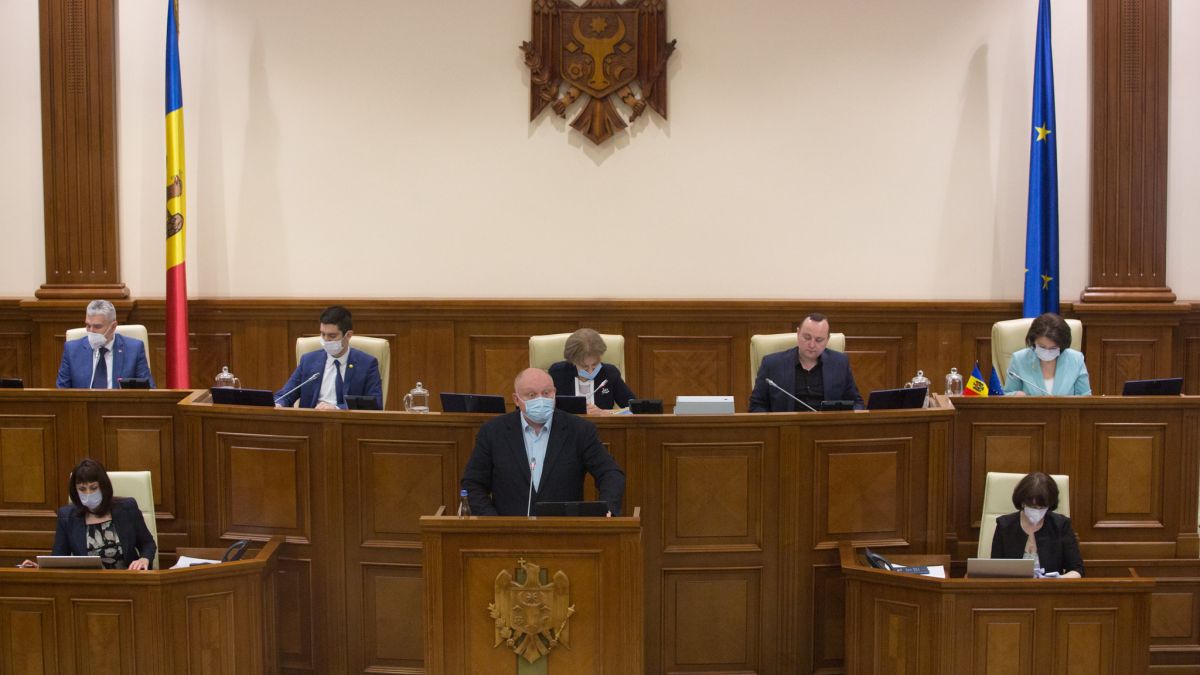 Revocarea unui deputat dintr-o comisie parlamentară, soldată cu scandal. Maria Ciobanu: „Jurist din domnul Bolea, ca din mine balerină” (FOCUS)