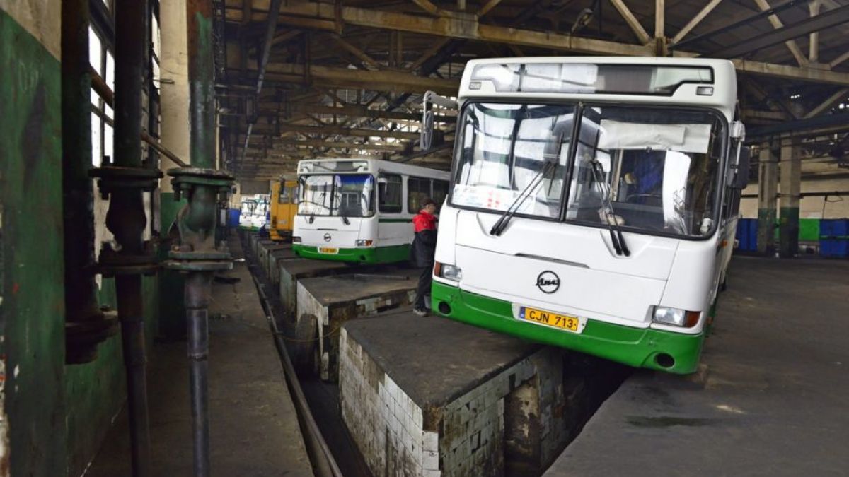 Rezultatele licitației de achiziție a 100 de autobuze noi, contestate de două companii din Turcia