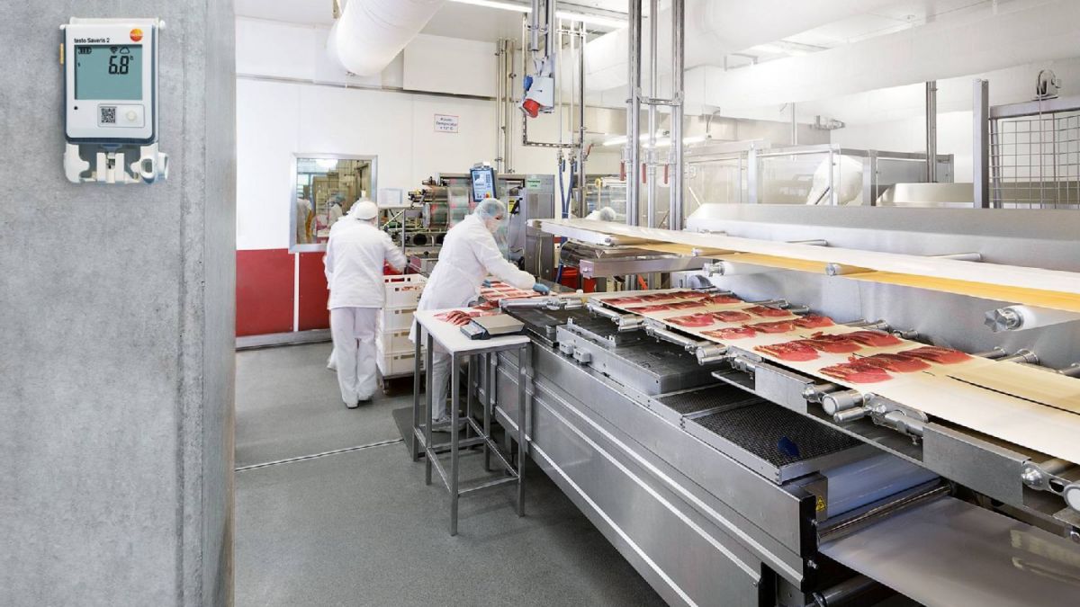 Riscă până la 10 ani de închisoare pentru corupție. Doi angajați ai ANSA Bălți ar fi eliberat certificate sanitare false