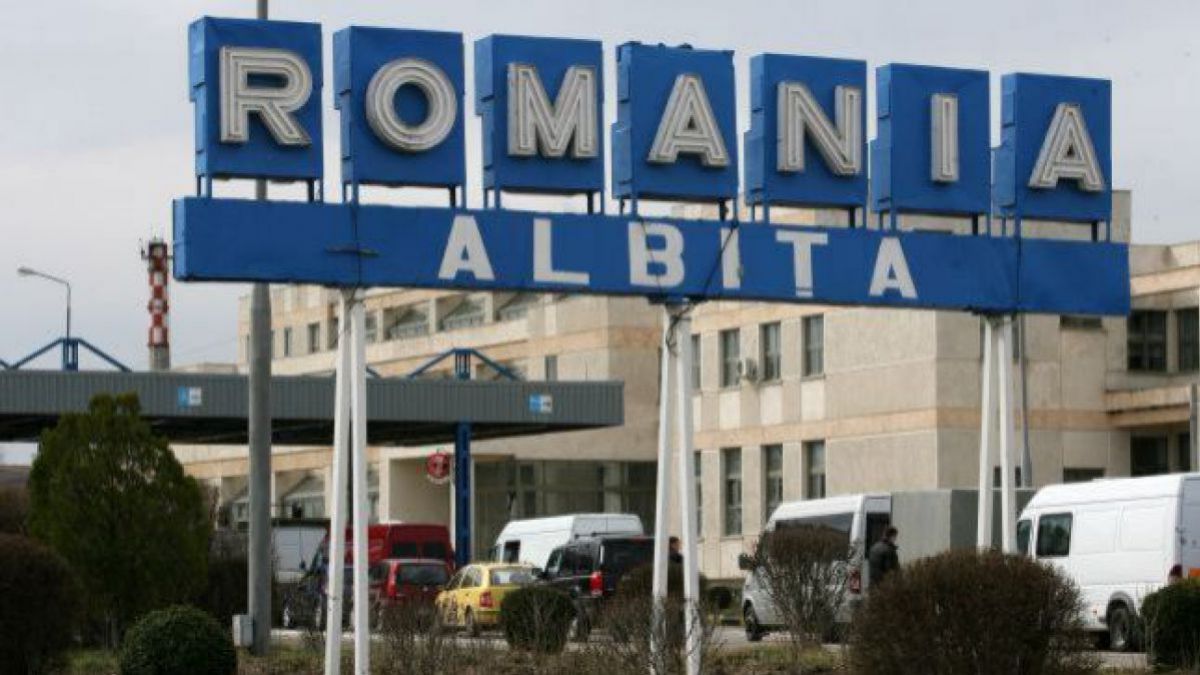 România a prelungit starea de alertă, iar moldovenii au interdicție de călătorie cu unele excepții