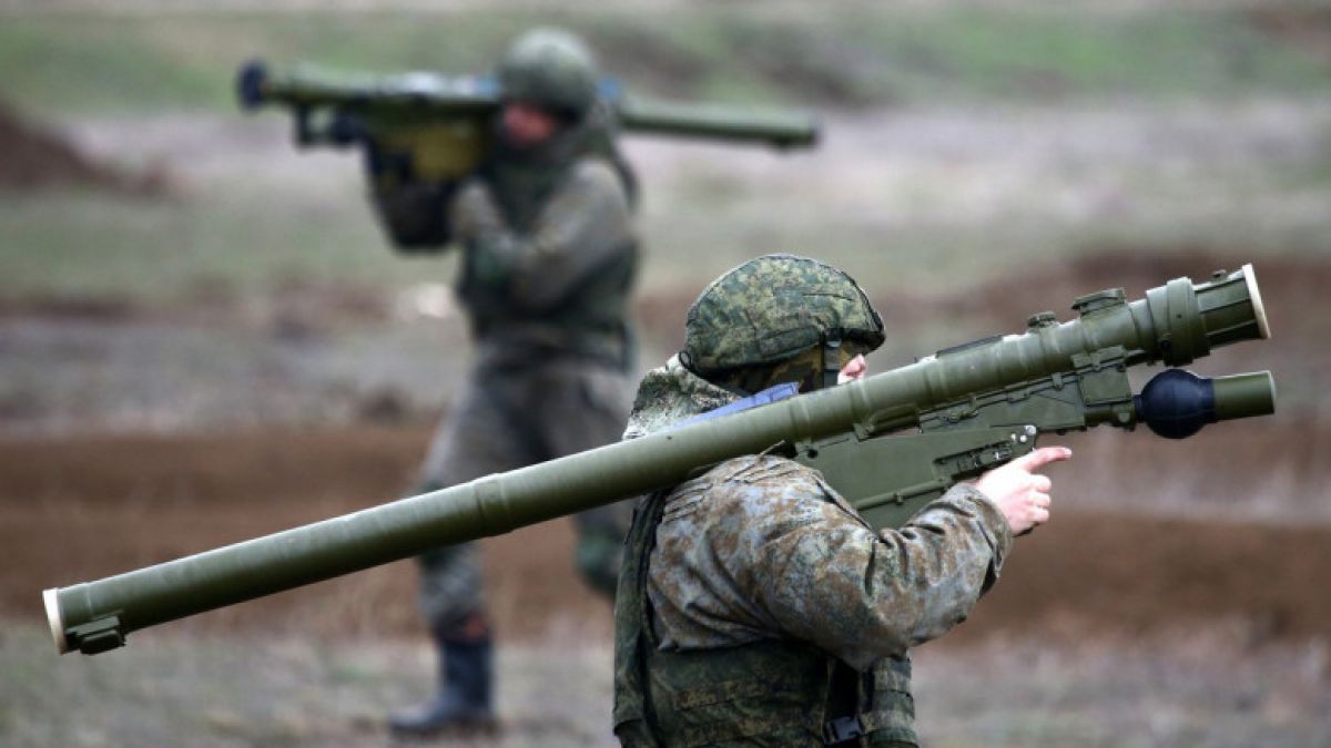 Rusia a transferat 21.000 de militari ai trupelor speciale în Crimeea, sub pretextul luptei cu inundaţiile