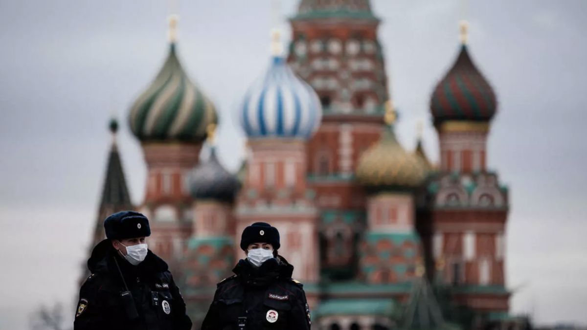 Rusia extinde lista cetăţenilor UE interzişi pe teritoriul său