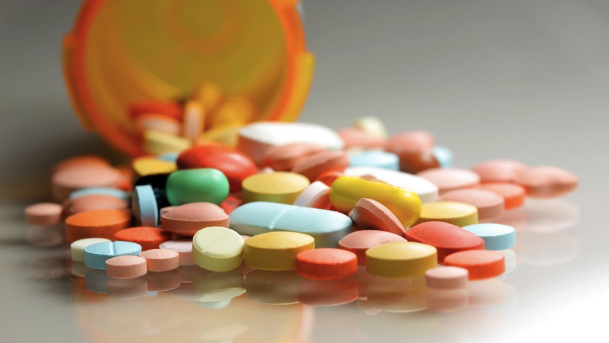 Scade numărul medicamentelor autorizate, iar numărul celor compensate încă nu a fost dublat