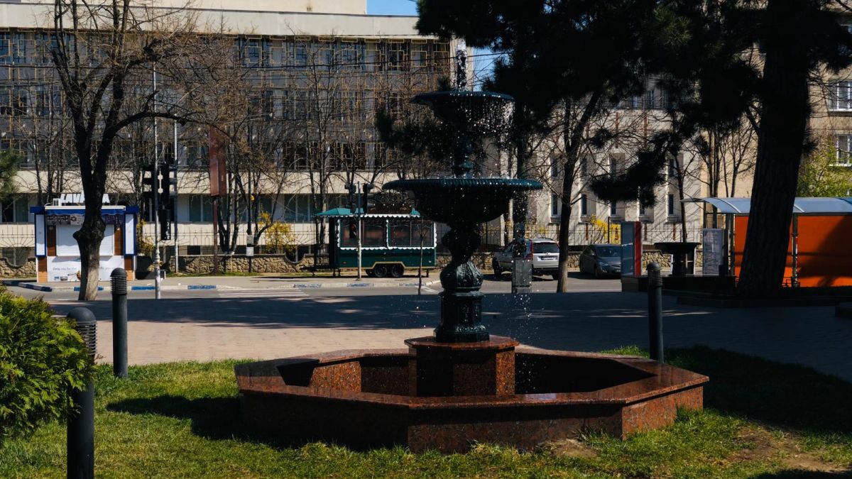 Scuarul „Doina și Ion Aldea Teodorovici" a fost renovat. Iată cum arată acum (FOTO)