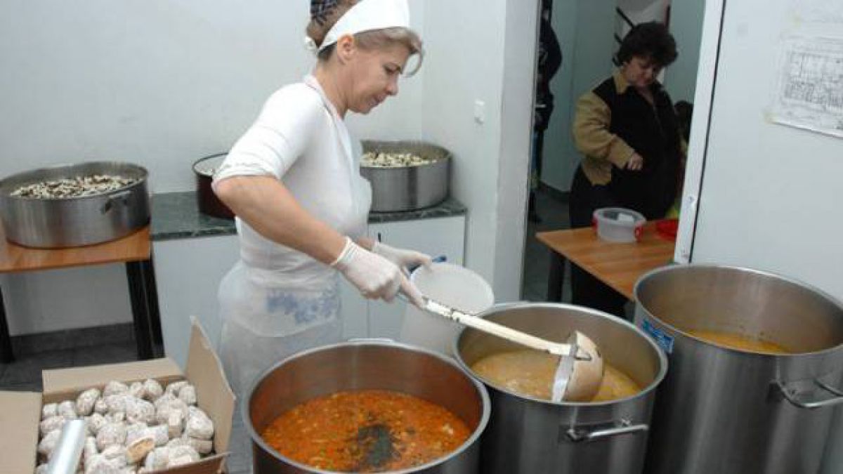 Se caută alternative pentru procesul de alimentare în grădinițe. Cateringul - una dintre soluții