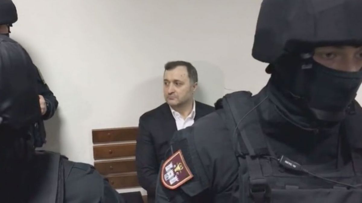 Ședința în al doilea dosar al lui Filat, amânată din cauza stării de sănătate a fostului premier