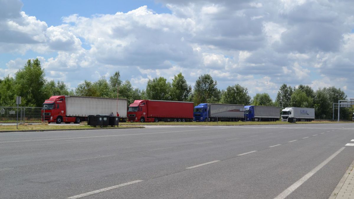 Serbia interzice intrarea autovehiculelor de transport marfă și produselor din Croația pe teritoriul ei