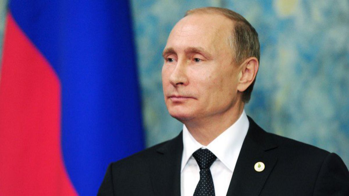 DOC. Serviciile americane îl acuză oficial pe Putin de o campanie de influenţare a alegerilor din SUA în favoarea lui Trump. Rusia s-ar fi folosit de imaginea unui hacker român