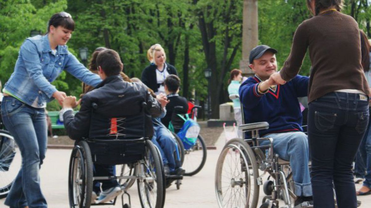 Sistemul de determinare a dizabilității va fi modificat. Ce decizie a luat astăzi Guvernul