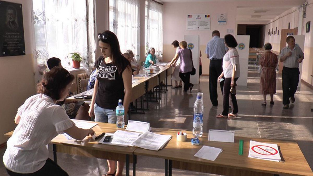 Cum vor cunoaște cetățenii realitățile noului sistem electoral? Ce întreprinde CEC-ul