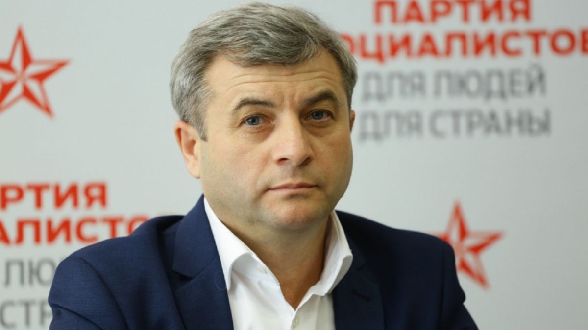 Corneliu Furculiță susține că Gațcan a plecat de la ședința fracțiunii PSRM la ora 12:00: Am discutat dacă are nemulțumiri și am spus obiecțiile noastre