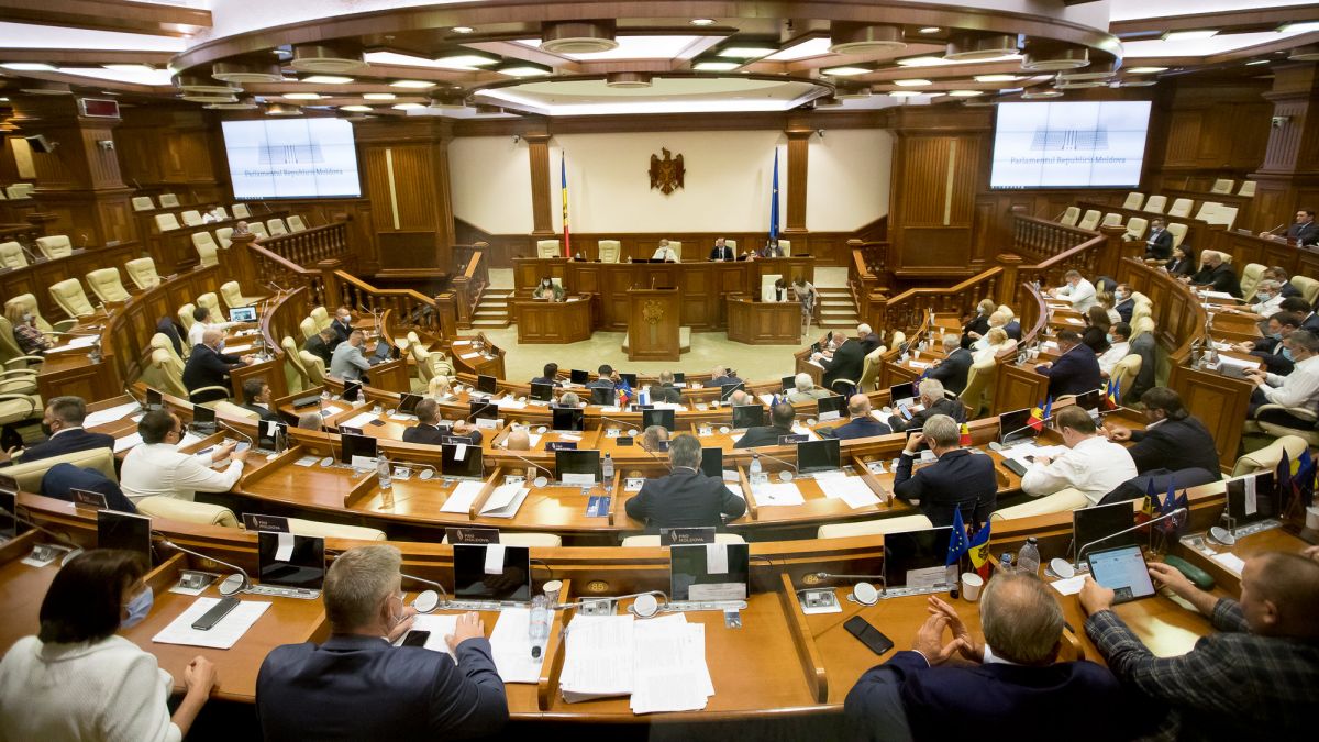 Sondaj iData: Platforma DA nu ar intra în viitorul Parlament, în schimb am putea avea deputați ai partidului condus de Usatîi (GRAFIC)