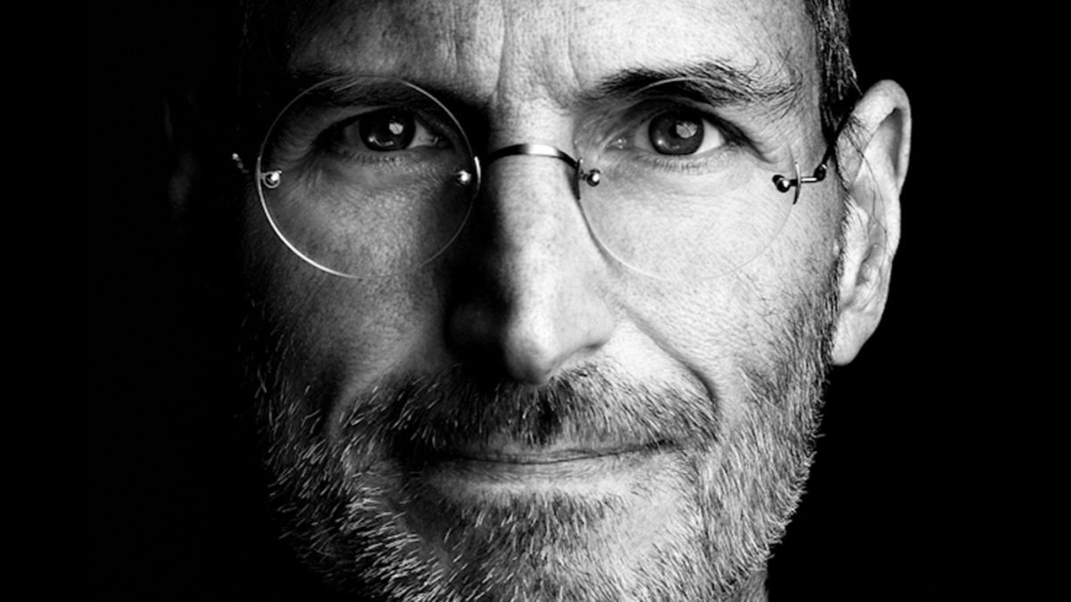 Steve Jobs inspiră. Top 13 citate motivaționale de la fondatorul Apple