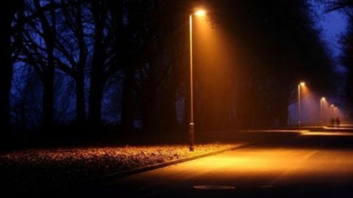 Străzile din orașul Ungheni, lipsite de lumină pe timp de noapte. Primarul: „Sper că unghenenii ne vor înțelege”