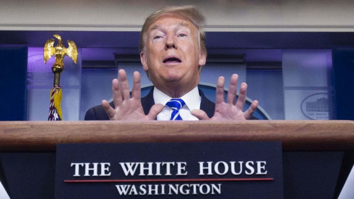 Studiu: Hidroxiclorochina, medicamentul luat „preventiv” de Trump, ar presupune un risc crescut de deces pentru pacienţii cu COVID-19