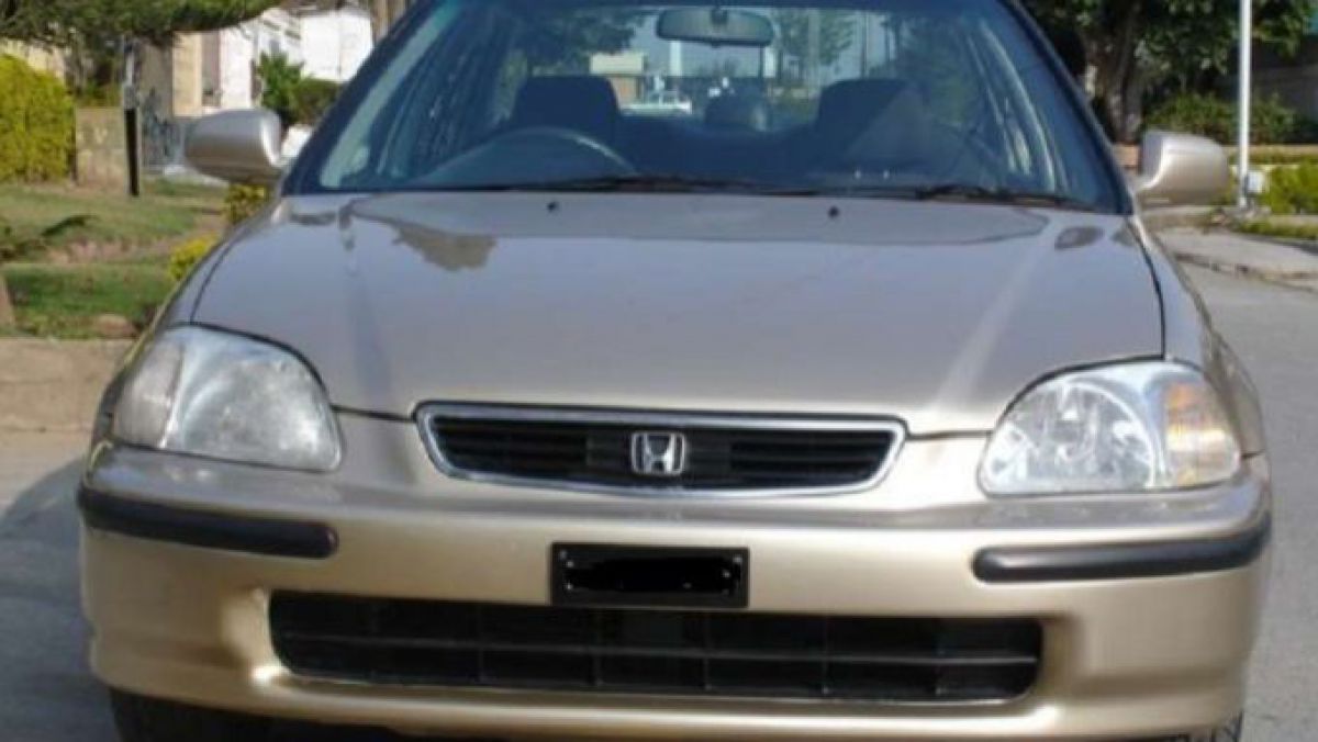 Tânărul care a furat mașina de model „Honda Civic” în sectorul Râșcani va fi adus în fața justiției