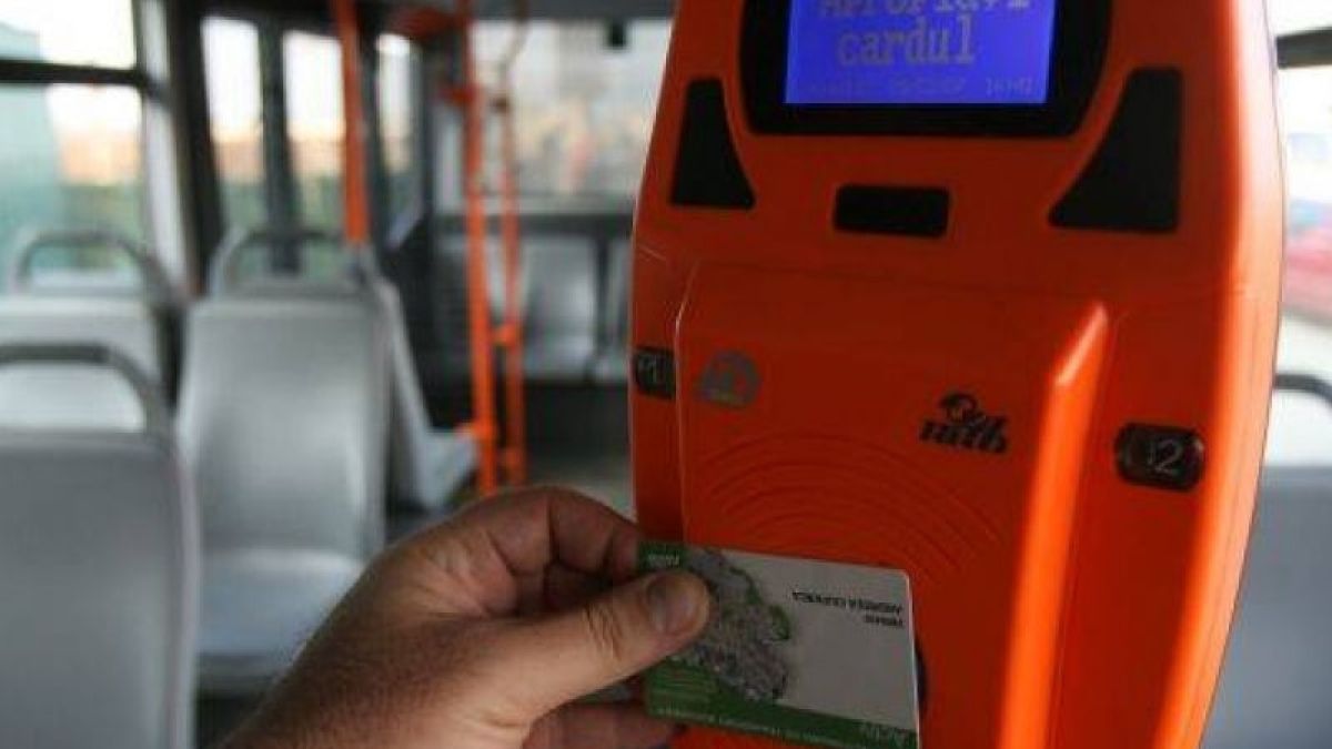 Taxarea electronică în transportul public și parcările auto, din nou pe lista de lucru a primăriei