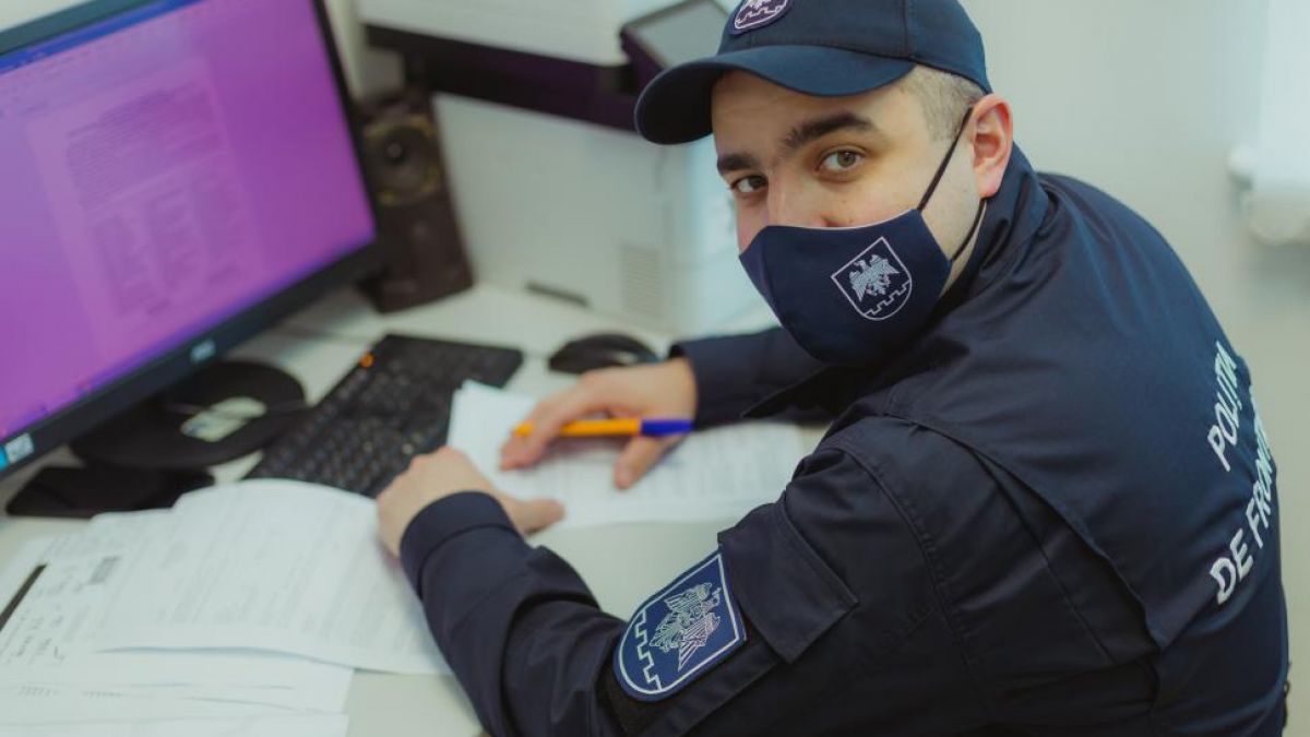 Teste Covid-19 false, prezentate la intrarea în Moldova, în ajun de Paști