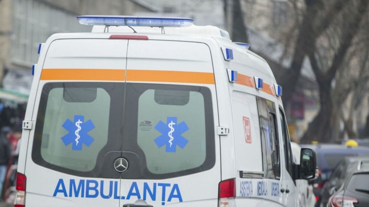 Timp de o săptămână, ambulanțele au transportat la spitale 4.945 de pacienți. Printre ei, trei persoane cu hipotermie și 587 de copii cu diverse urgențe