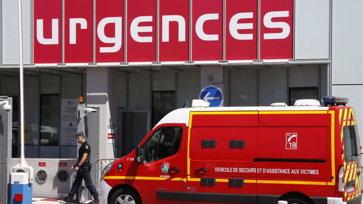 Timp de șapte ore, numerele de urgență din Franța nu au funcționat. Cinci persoane au decedat, printre care un copil de doi ani
