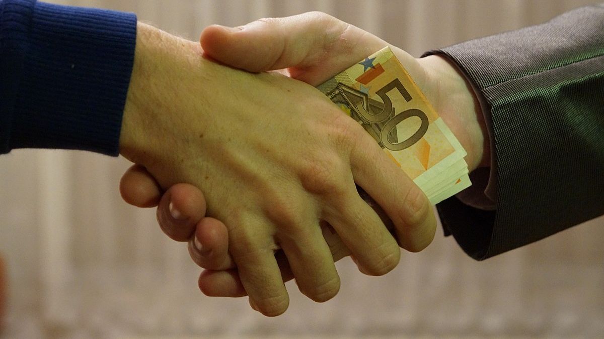 Topul celor mai corupte instituții din R. Moldova. Cum s-au schimbat datele, în comparație cu 2017 (GRAFIC)