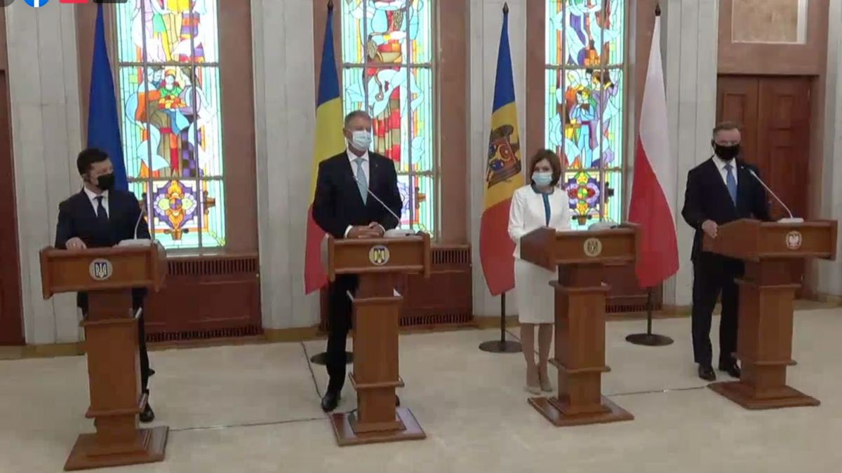 Trei șefi de state felicită R. Moldova cu prilejul celor trei decenii de Independență. Urările lui Duda, Iohannis și Zelenski (VIDEO)