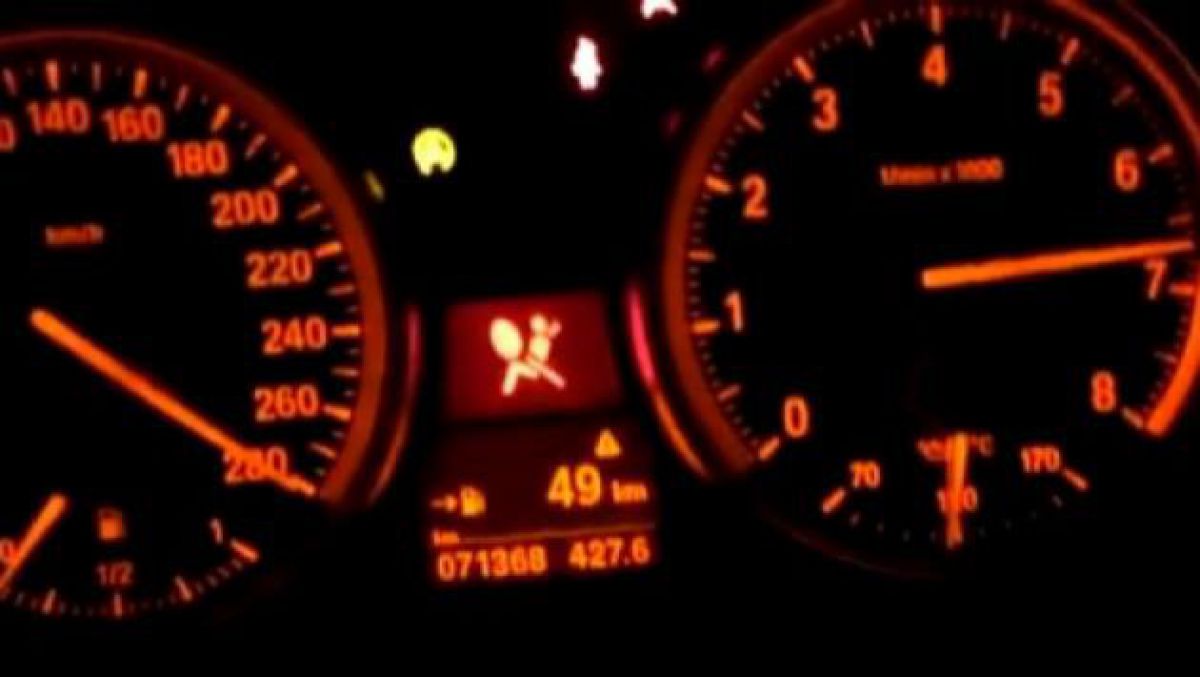 Trei tineri de 21 de ani au murit într-un accident rutier în raionul Edineț