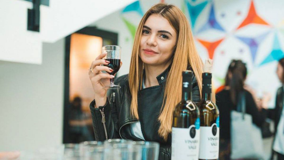 Tu ce știi despre IGP „Valul lui Traian”? Vinurile din această zonă au note tipice fructuoase și florale