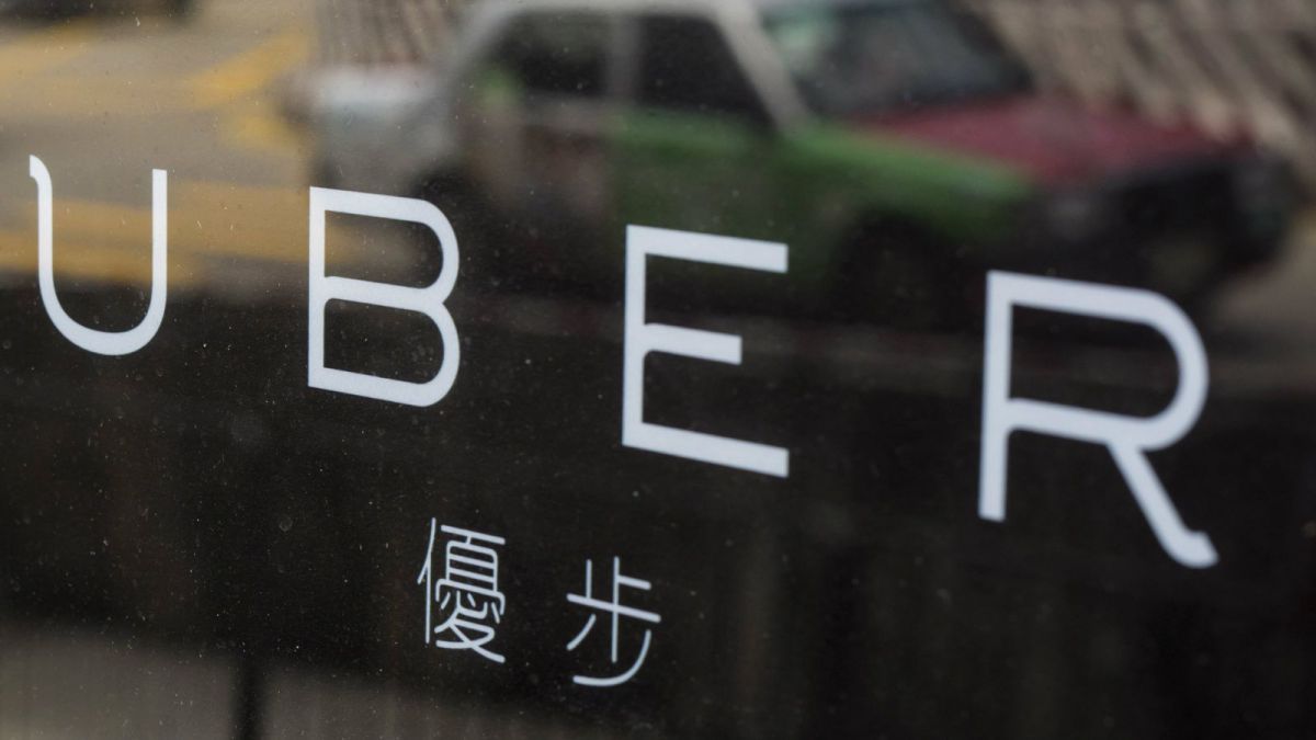 Uber pierde anual peste 1 miliard de dolari în China