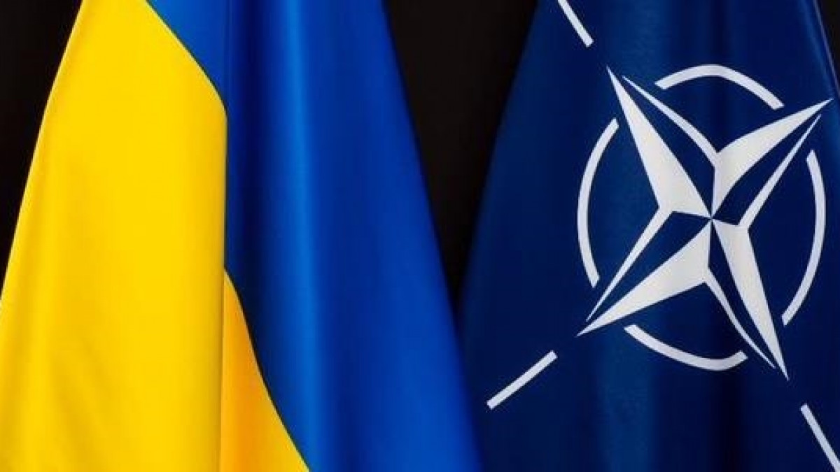Ucraina are nevoie de „mai multe arme grele”, afirmă şeful NATO