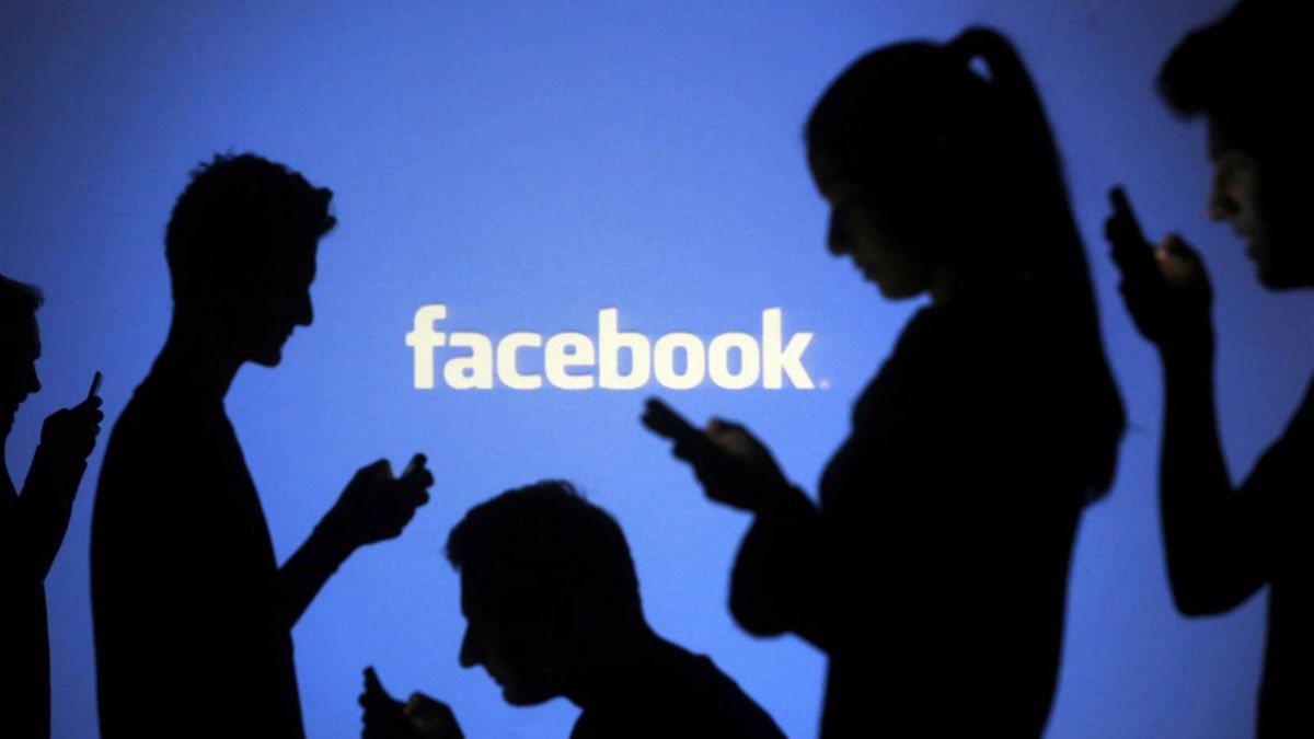 UE a amendat Facebook cu 110 milioane de euro. Reacția companiei