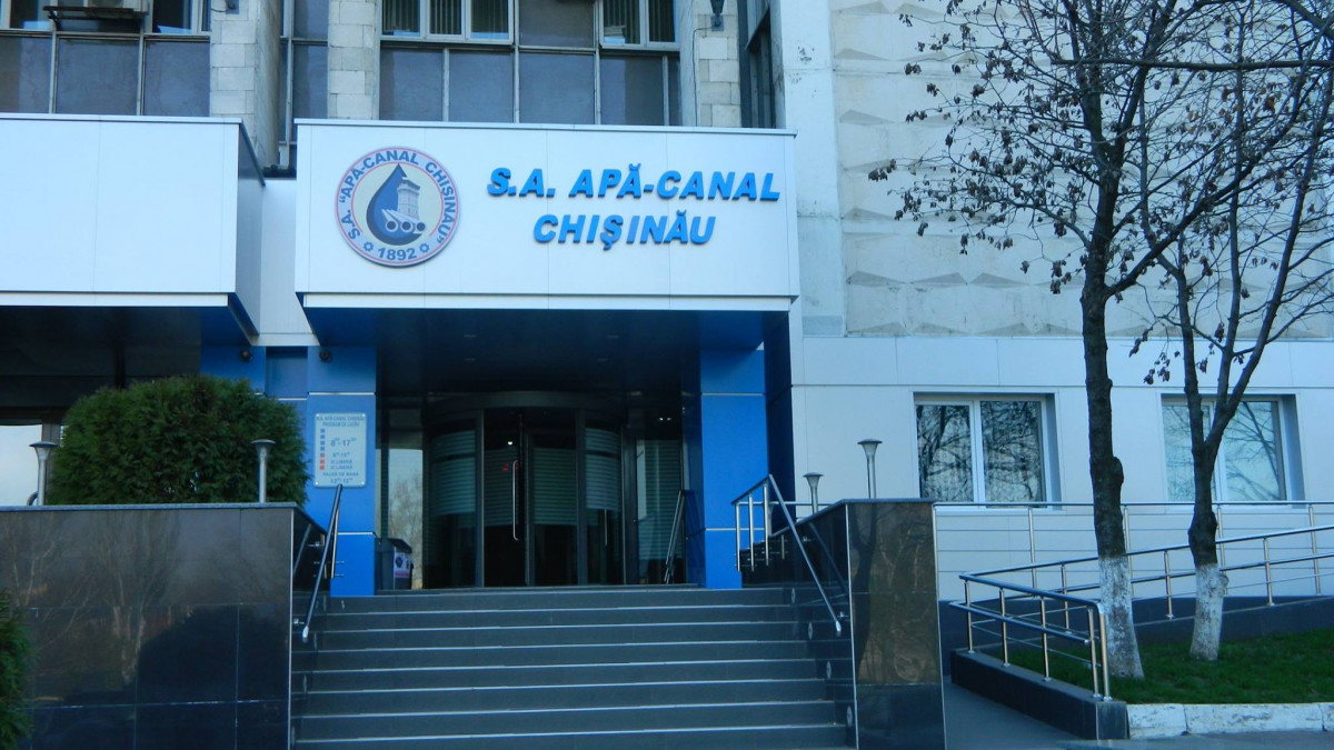 Ultima oră! Blocul administrativ al Apă-Canal, deconectat de la energia electrică. Ion Ceban: „Faceți rezerve de apă”. Premier Energy: „Nu este afectat sistemul de apeduct”