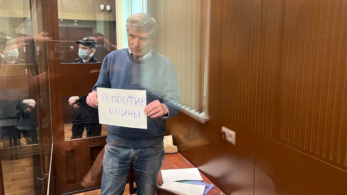 Un ales local din Moscova, judecat pentru „discreditarea” armatei ruse. Acesta s-a declarat împotriva războiului și în fața judecătorilor