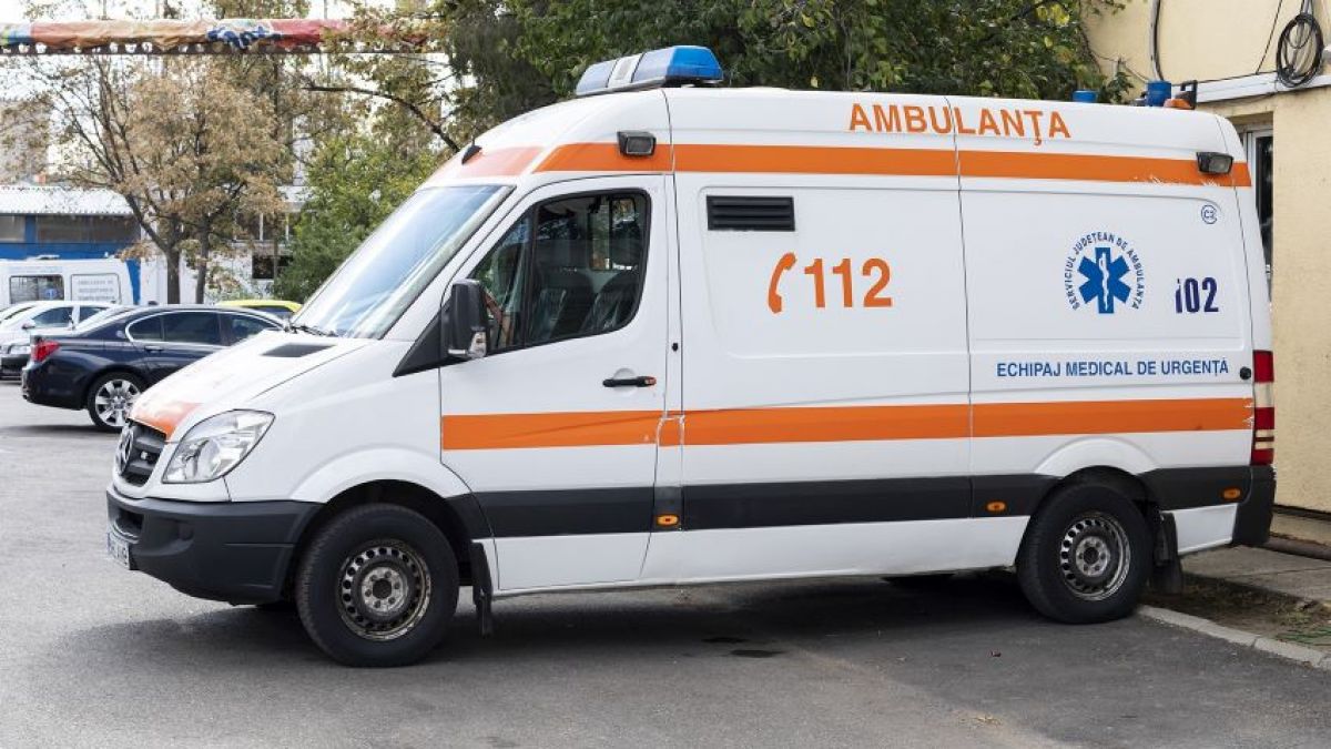 Un bloc locativ din Stăuceni, izolat pentru 14 zile
