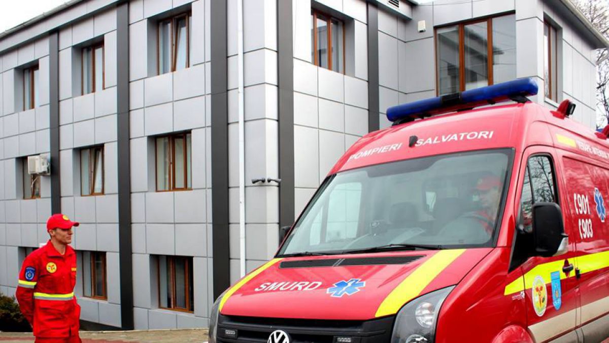 Un echipaj SMURD merge în Italia pentru a prelua un pacient moldovean