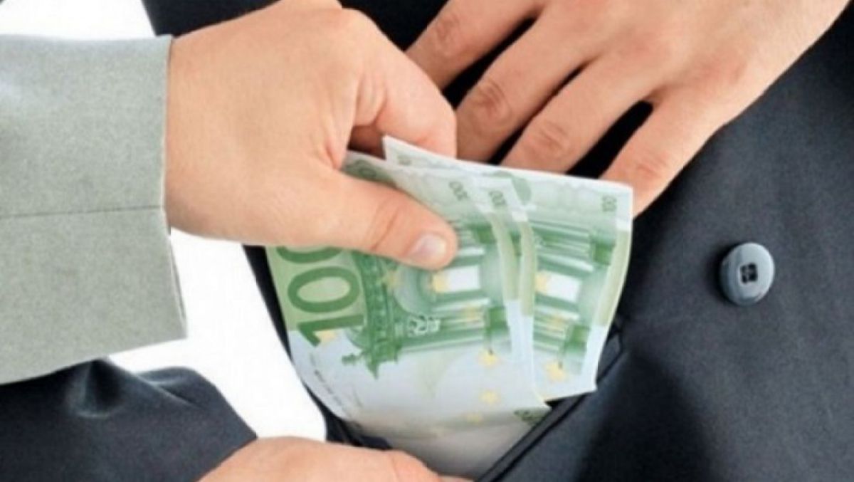 Un libanez a cerut 4 000 de euro de la un conaţional pentru viza moldovenească
