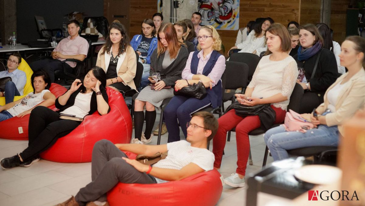 „Un milion de advertiseri folosesc Instagram Stories în fiecare lună”. Ultimele tendințe în comunicarea pe social media, prezentate la ROOFOFFLINE