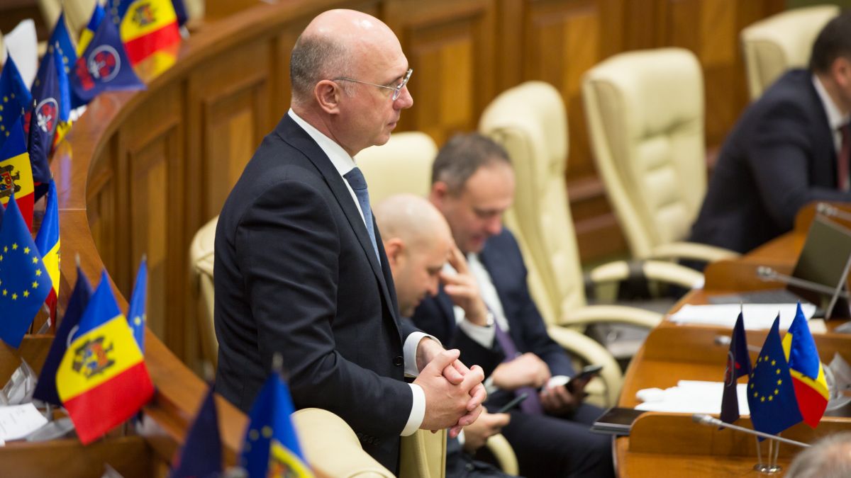 „Un milion de dolari”. Filip, despre ofertele primite de deputați PDM, pentru a părăsi partidul