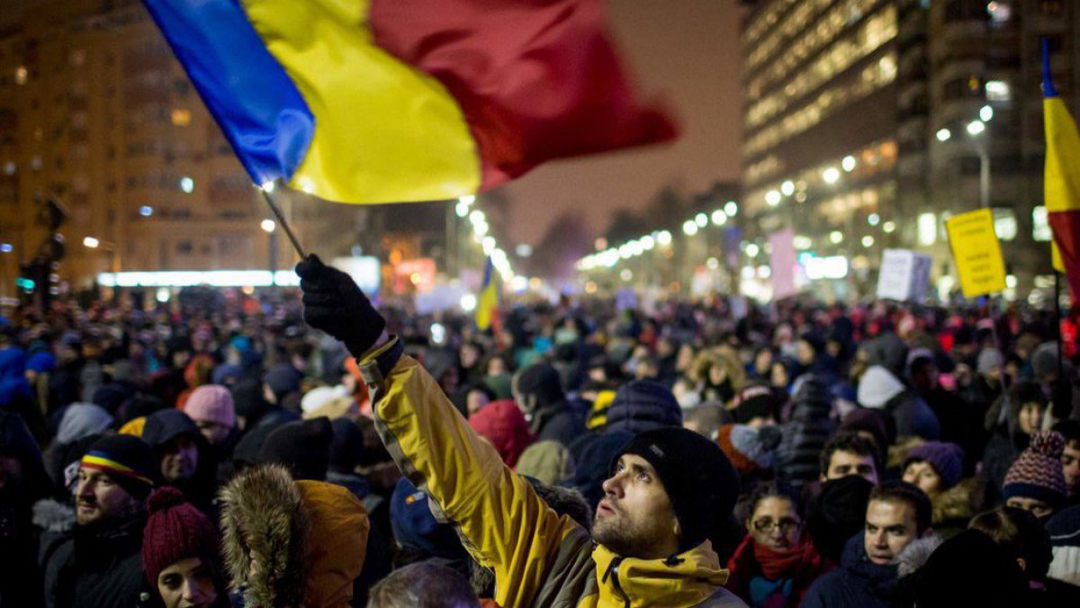 Un protest de amploare se așteaptă, astăzi, la București. Românii spun „NU” corupției
