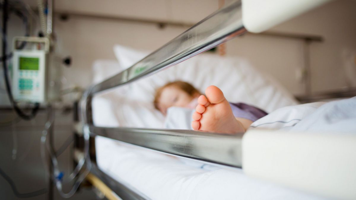Un spital din Chișinău, obligat de CSJ să achite 200 de mii de lei prejudiciu moral în cazul unui deces din 2007
