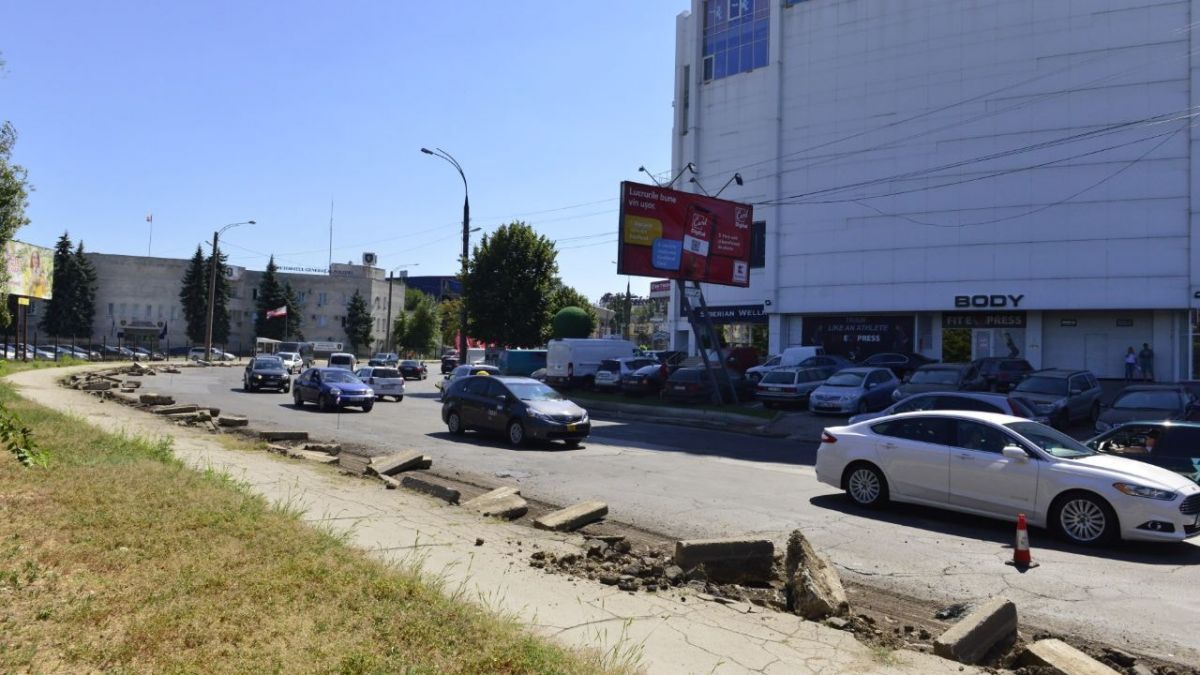 Unde ajunge asfaltul vechi de pe strada Albișoara? Explicația primarului