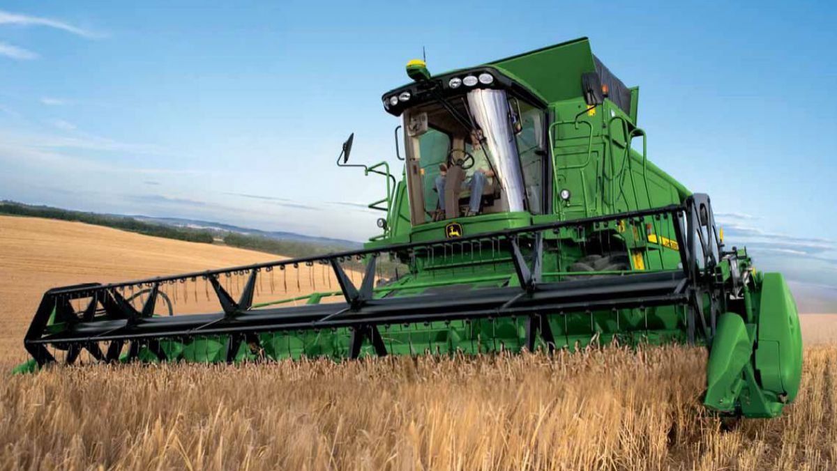 Unii agricultori pot rămâne fără subvenții la tehnică din cauza importatorilor care nu oferă prețuri de referință