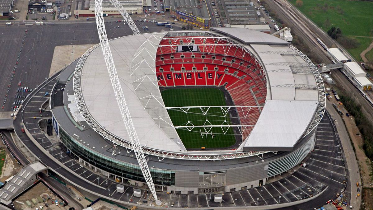 Unul dintre cei mai bogați oameni ai planetei vrea să cumpere stadionul Wembley: Cât e gata să dea pentru arenă