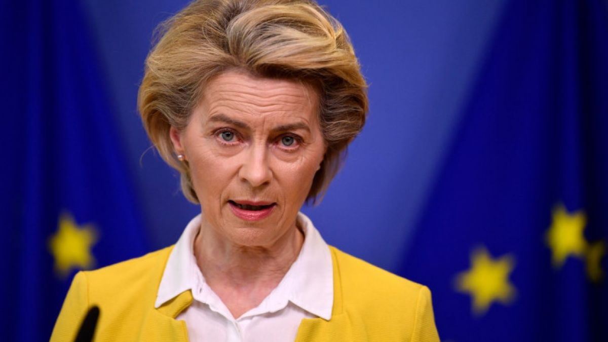 Ursula Von der Leyen: UE trebuie să ia în calcul introducerea obligativității vaccinării anti-COVID