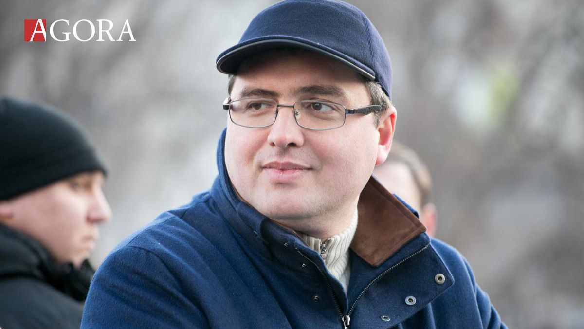 Usatîi: Dodon îl roagă pe Plahotniuc să nu mă lase să mă întorc acasă