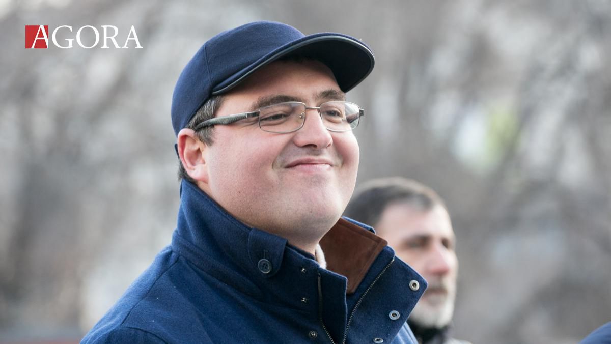 Usatîi spune că a fost scos de sub căutarea Interpolului